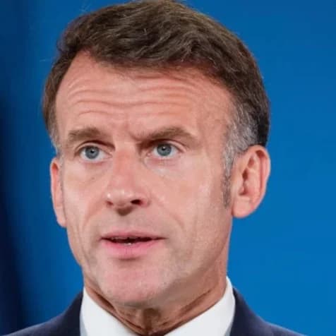Minaster Emmanuel Macron